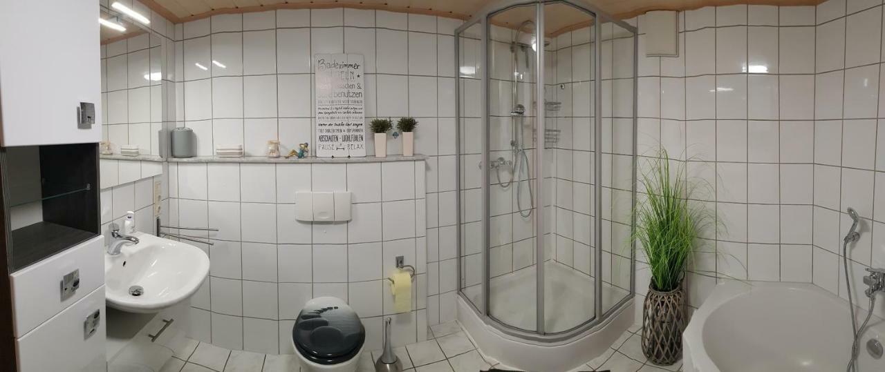 Ferienwohnung Quirinus Eslohe Esterno foto